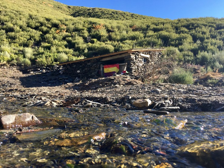 98CDA1D0-8D80-4899-AE4F-31BDA75368A2